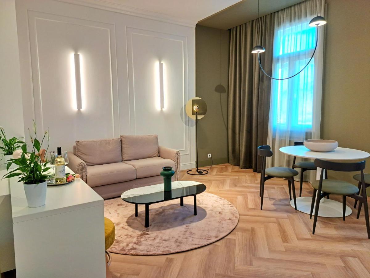 Hotel Domus Collis Győr Extérieur photo