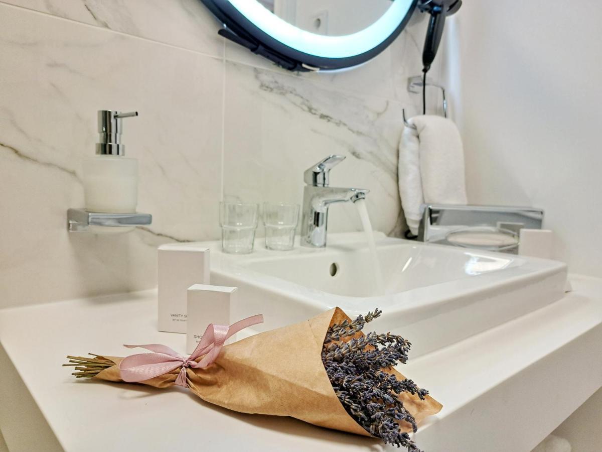 Hotel Domus Collis Győr Extérieur photo